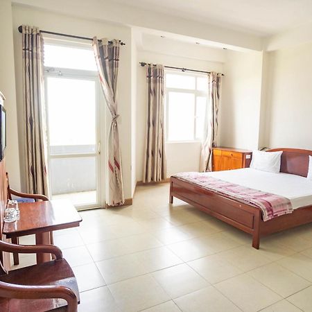 Hotel Lyly Đà Nẵng Exterior foto