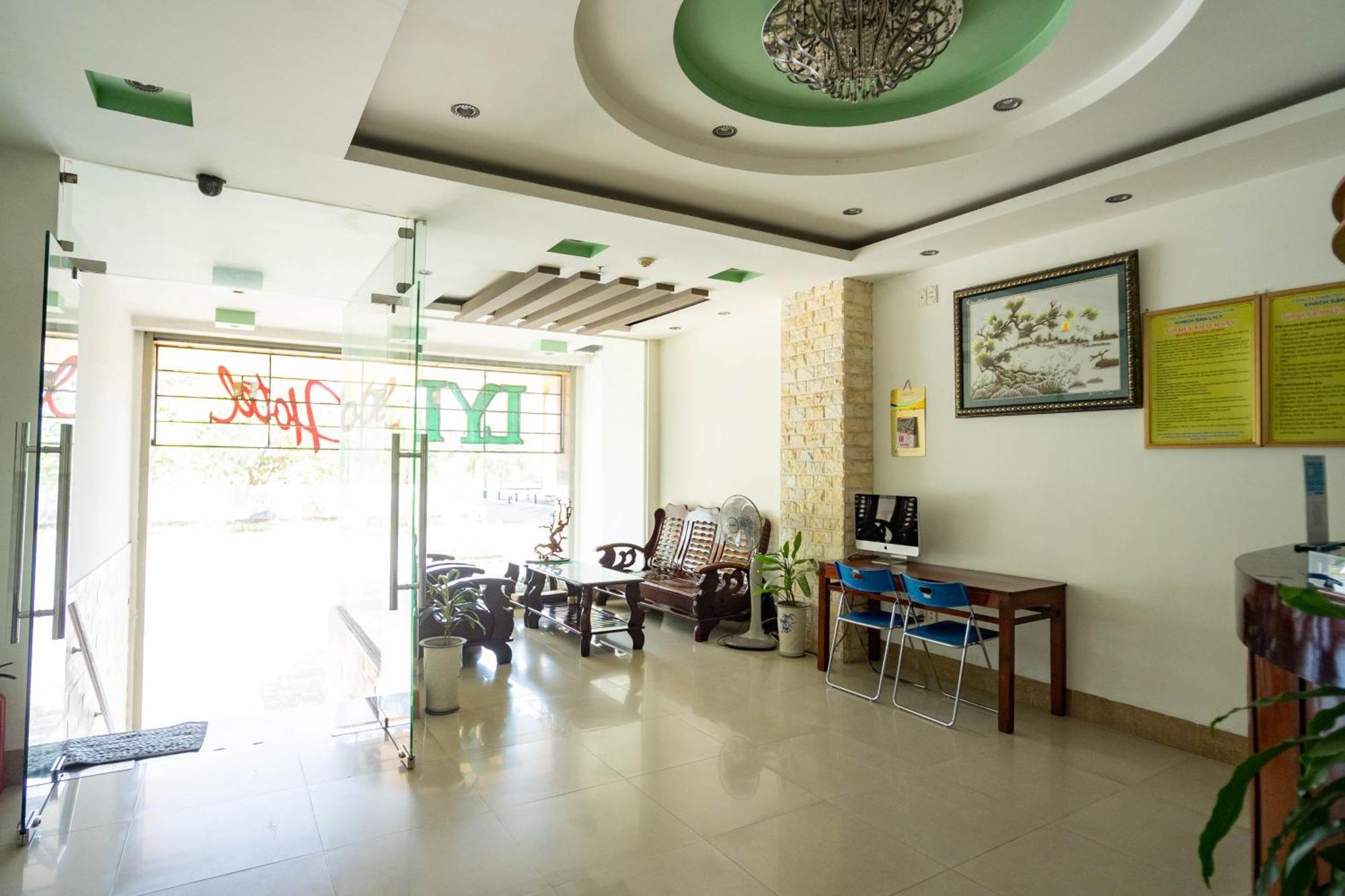 Hotel Lyly Đà Nẵng Exterior foto